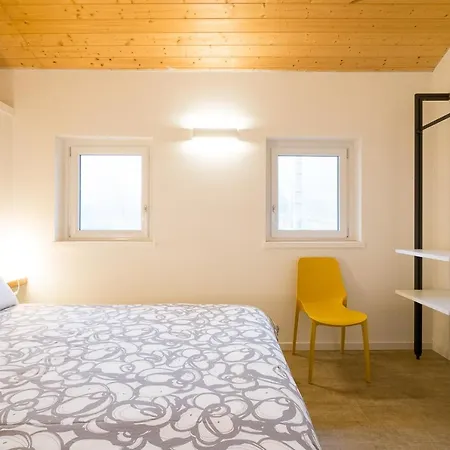 Achillea Apartment *